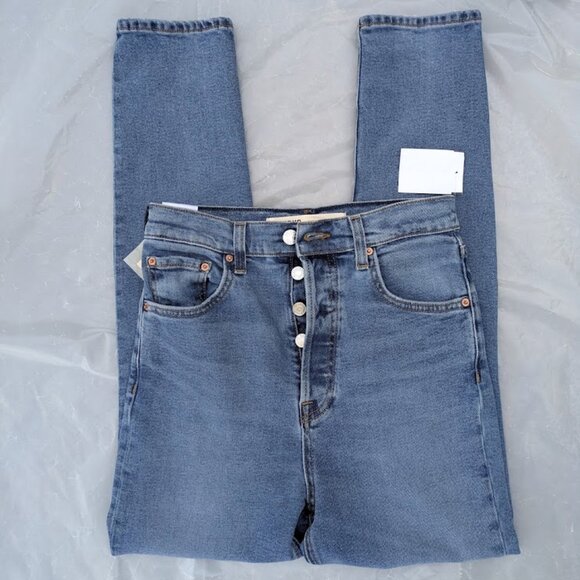 Grlfrnd Women's  Karolina High-Rise Distressed Denim Jeans Button Fly Sz 25,26 - Picture 4 of 8